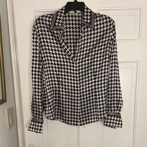 Starington Silk Black and White Houndstooth Button-Front Blouse